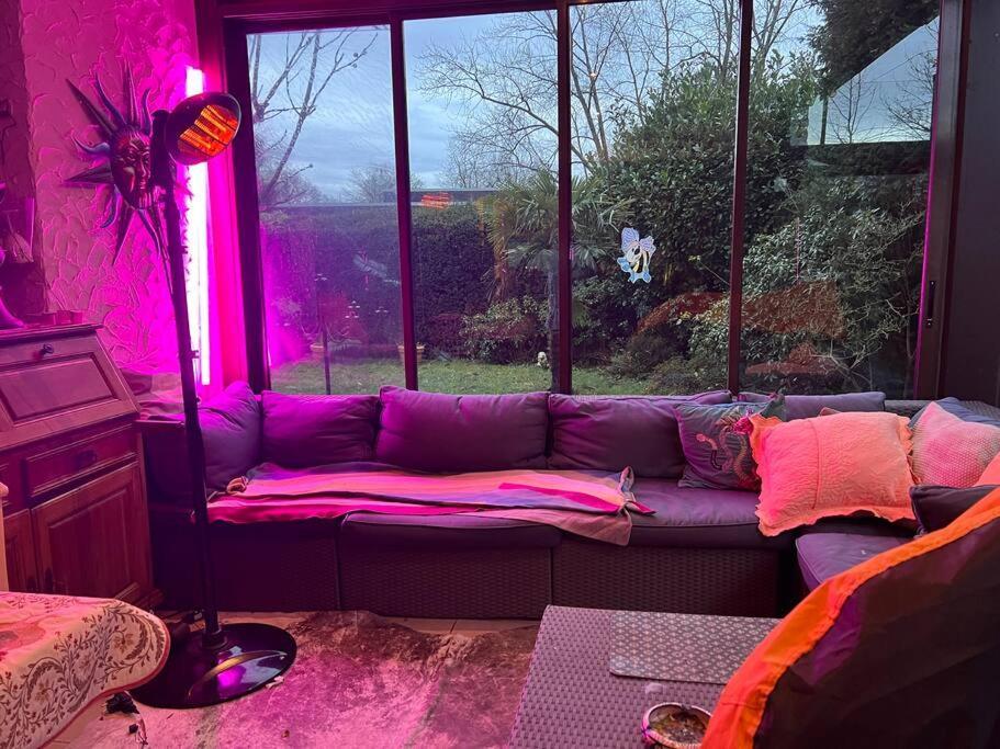 Villa Casa Blanca Mit Privatem Schwimmbad 26 Grad Und Sauna Duisburg Bagian luar foto